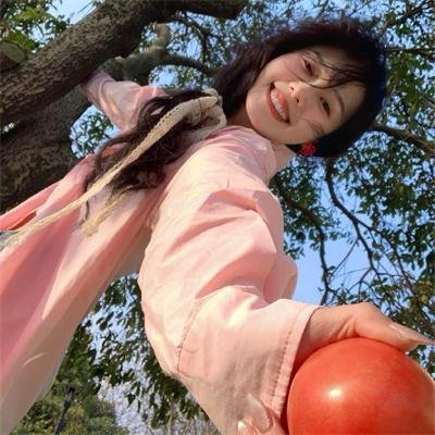 药屋少女的呢喃