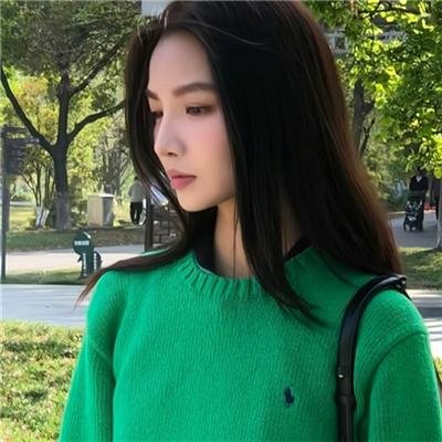 穿越橄榄树林